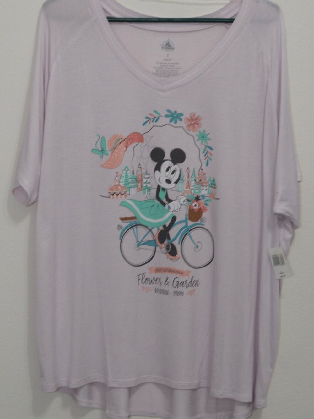 Disney - Size Large - Minnie Mouse Short Sleeve Tee